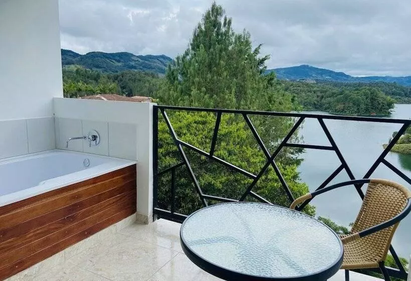 ホテル La Madriguera