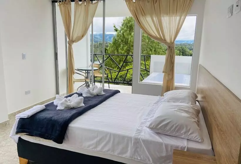 ホテル La Madriguera