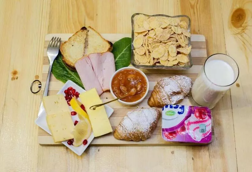 Majatalo Ashtarak Garden Guesthouse