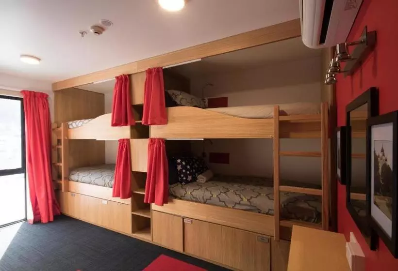 Adventure Queenstown Hostel