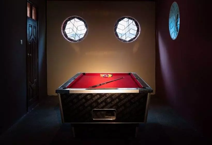 Footprints Hostel
