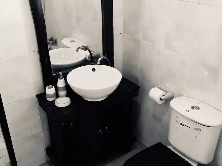 Footprints Hostel