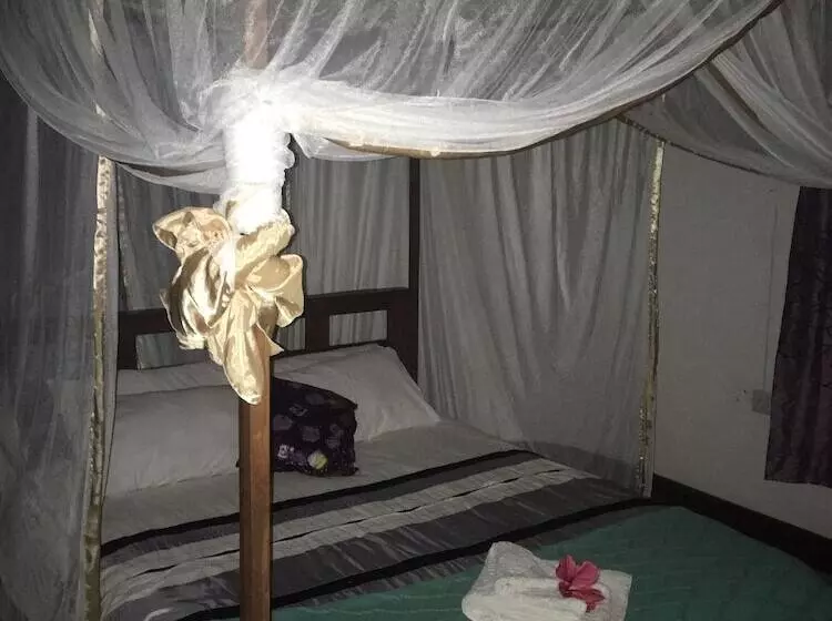 Footprints Hostel