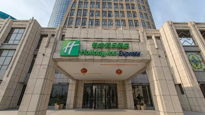 Hotelli Holiday Inn Express Shangqiu Ancient Town By Ihg