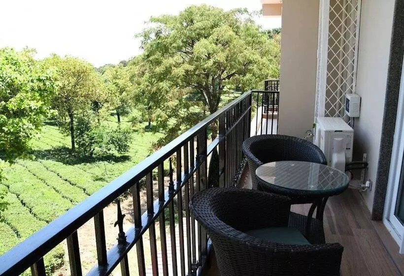 Hotelli Mastiff Villa Camellia By Othpl