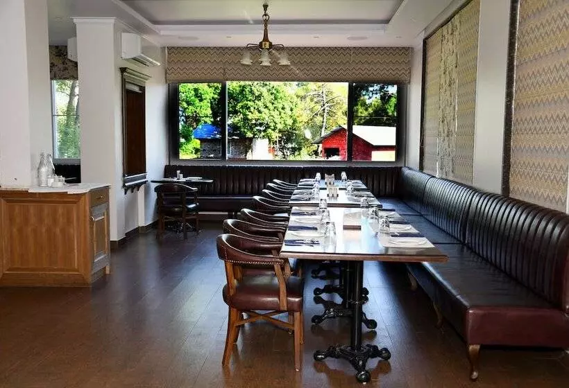 Hotelli Mastiff Villa Camellia By Othpl