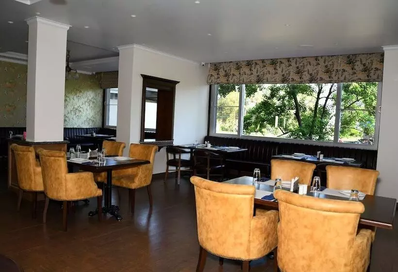 Hotelli Mastiff Villa Camellia By Othpl