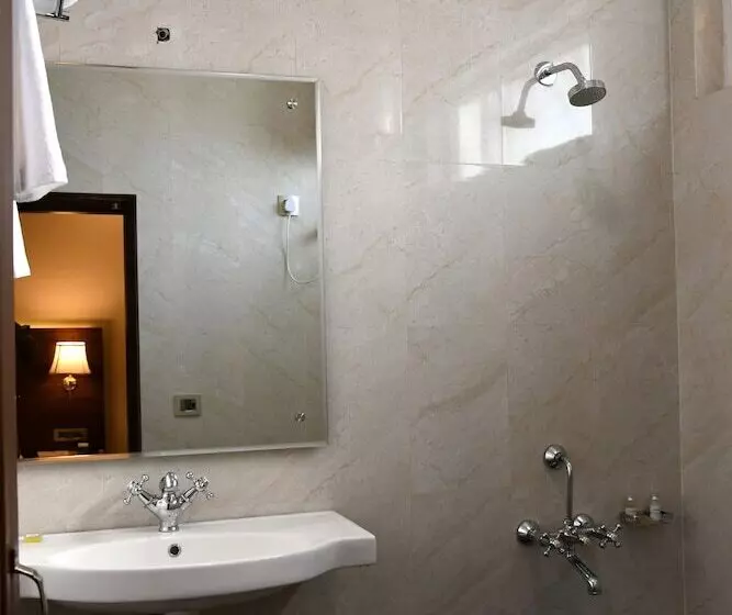 Hotelli Mastiff Villa Camellia By Othpl