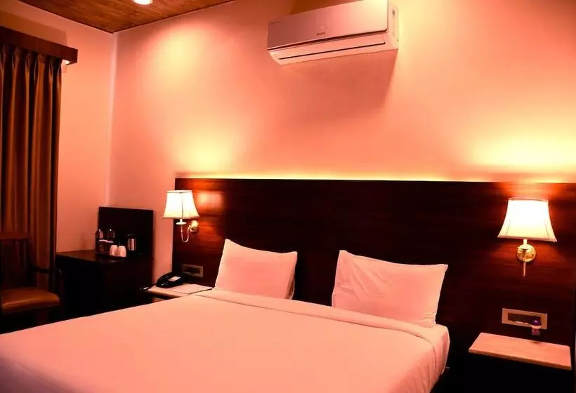 Hotelli Mastiff Villa Camellia By Othpl