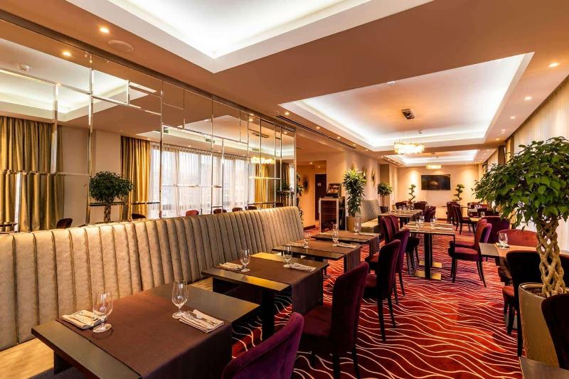 Ramada Hotel & Suites By Wyndham Yerevan