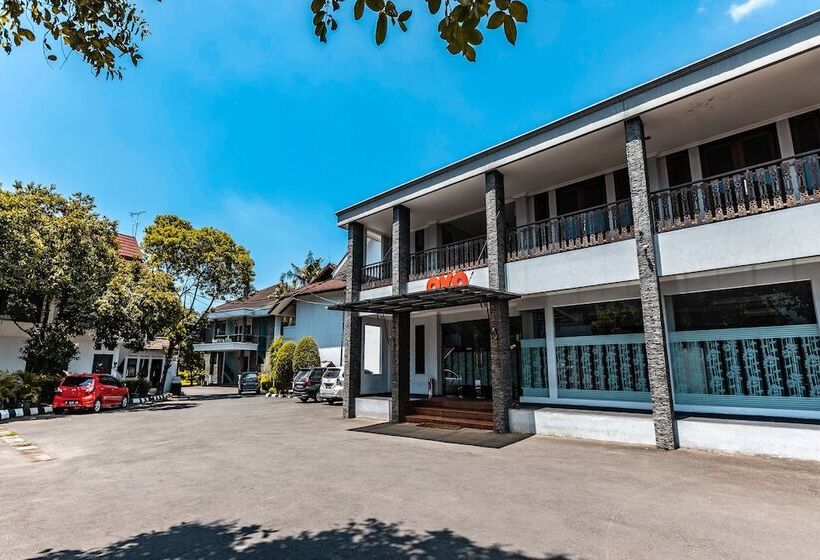 Oyo 686 Hotel Bunga Karang