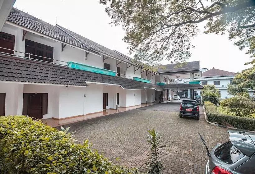 Oyo 686 Hotel Bunga Karang