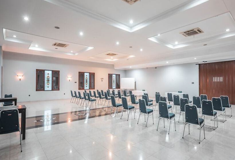 Oyo 686 Hotel Bunga Karang