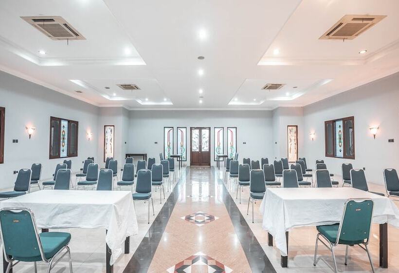 Oyo 686 Hotel Bunga Karang