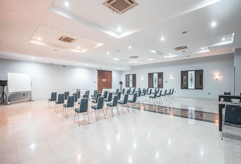 Oyo 686 Hotel Bunga Karang