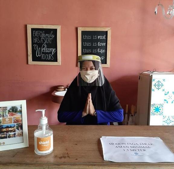 צימר Rimba Desa Resort Inn Jepara