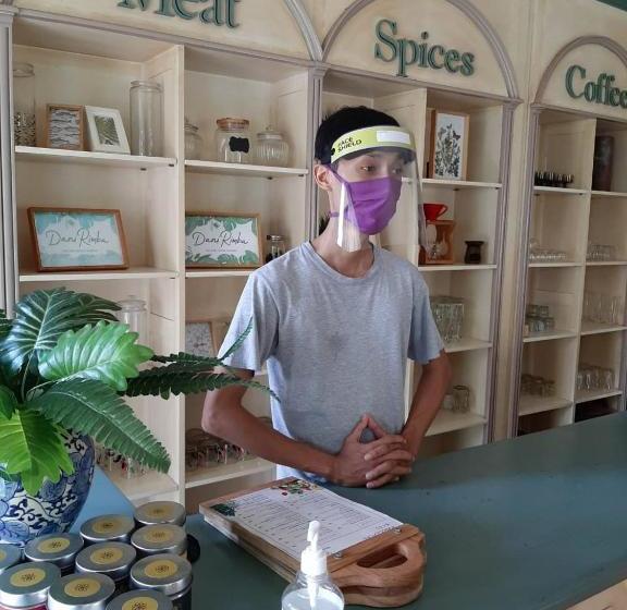 צימר Rimba Desa Resort Inn Jepara