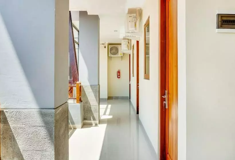 ホテル Oyo 501 Elpeka Dua Residence