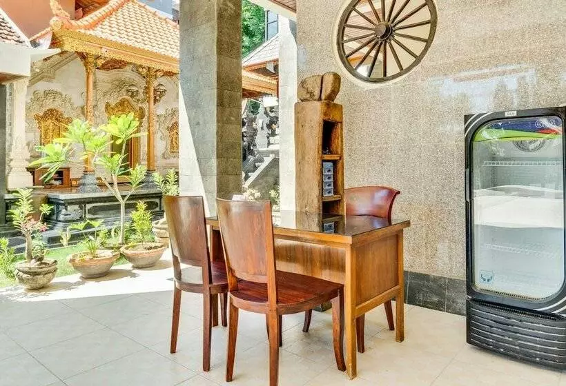 ホテル Oyo 501 Elpeka Dua Residence