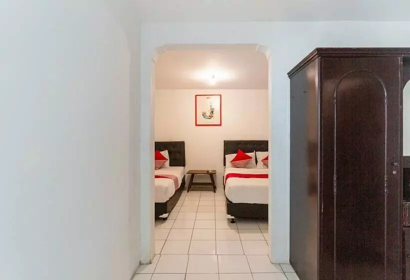 ホテル Oyo 501 Elpeka Dua Residence