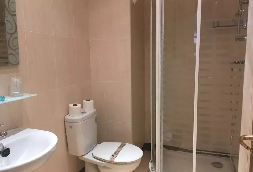 ペンション Insidehome Valladolid Centro  Hab Con Baño Privado En El Centro Y Opcion De Parking