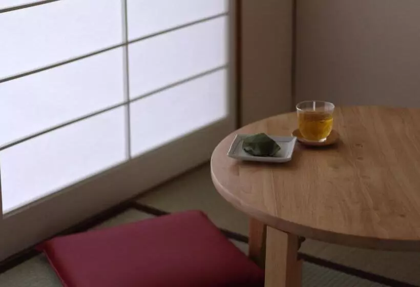 ユースホステル Setouchi Mangetsuso