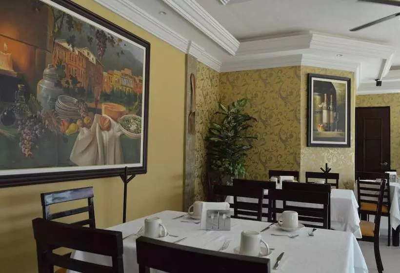 ホテル Villa Magna Poza Rica