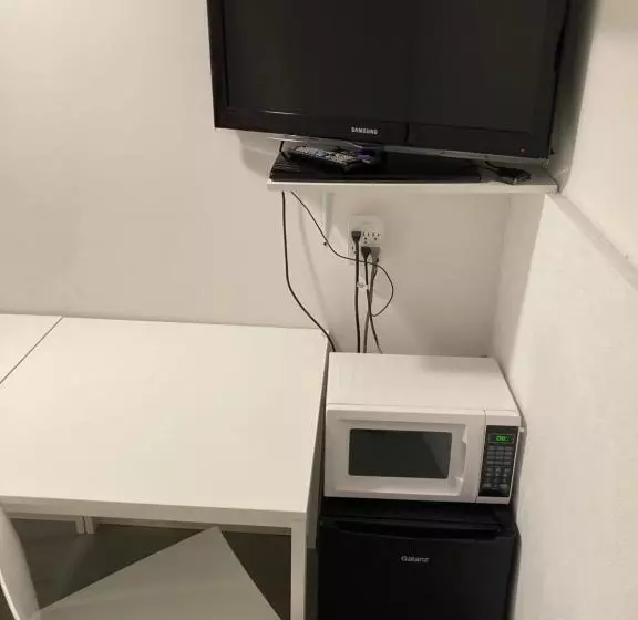 پانسیون Modern Guesthouse Ironbound Newark With Kitchen Fasttraintonyc Onestoptoairport