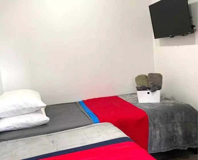 پانسیون Modern Guesthouse Ironbound Newark With Kitchen Fasttraintonyc Onestoptoairport