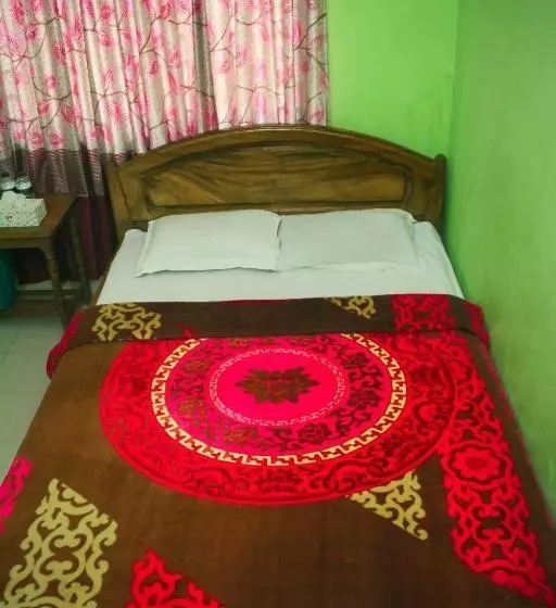 هتل As Shams International