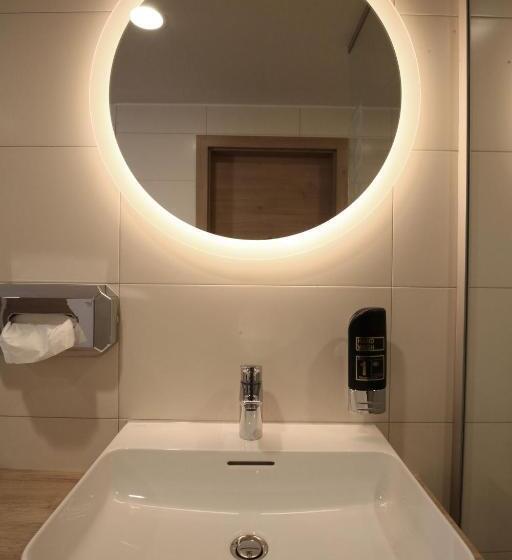 בית מלון כפרי Donau Lodge