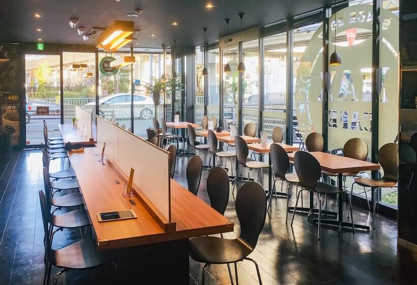 בית מלון כפרי Livemax Aichi Toyota Ekimae