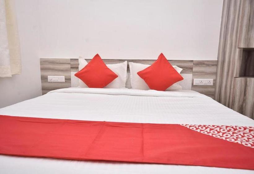 Hotel Oyo 29437 Ramesh Inn