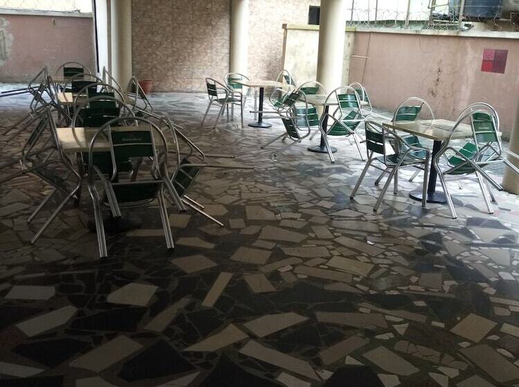 هتل Pulville Boulevard