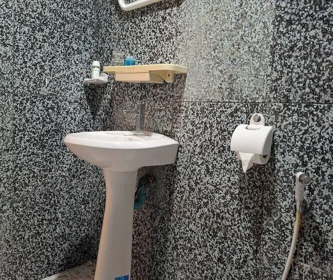 Szálloda Kamala Orchid Guesthouse