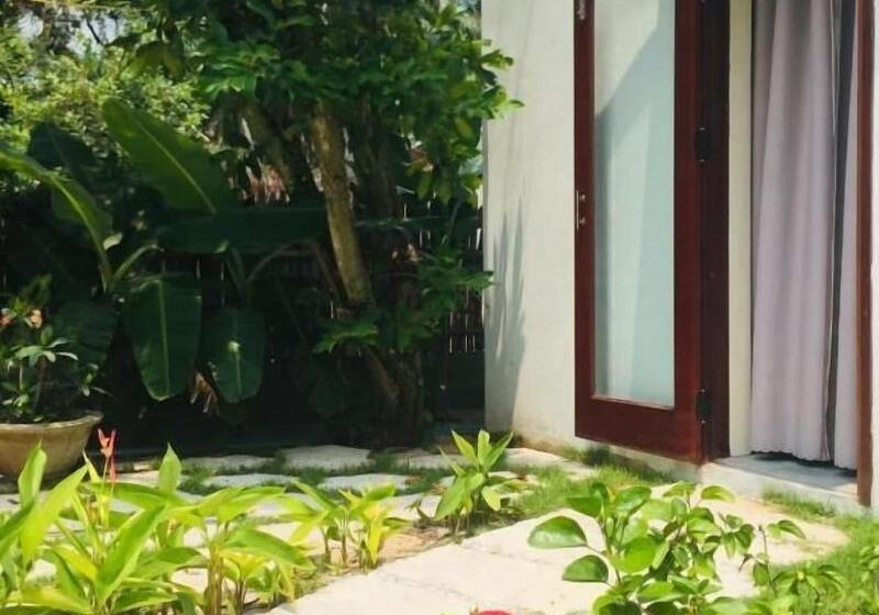 تختخواب و صبحانه Hoi An Blue Seaside Homestay