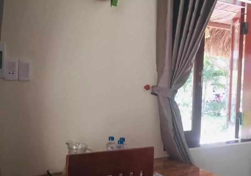 تختخواب و صبحانه Hoi An Blue Seaside Homestay