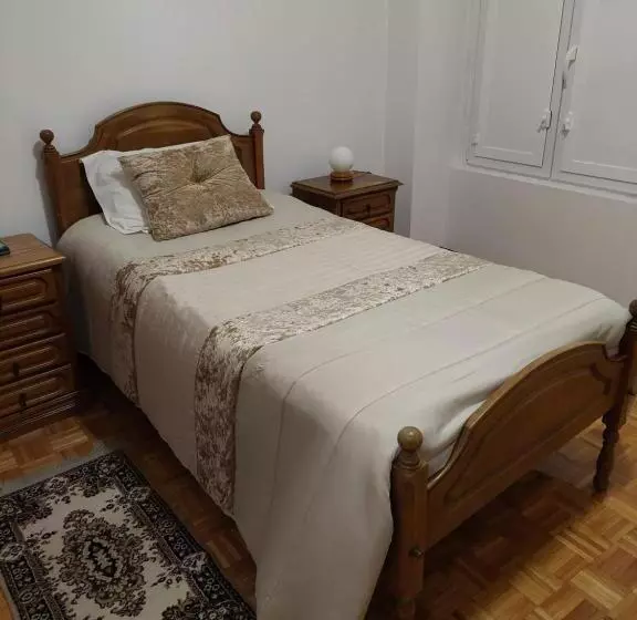 ベッドアンドブレックファースト Residencial Real   Antiga Rosas