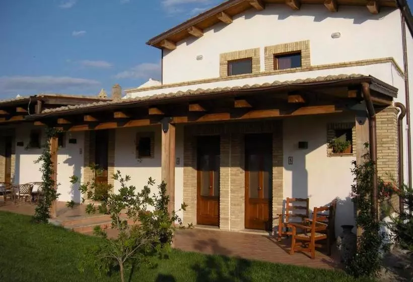ホテル Agriturismo Pirro