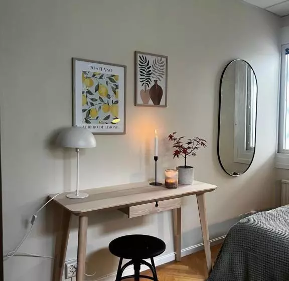 Ewa & Maude Hotel Aston Villa