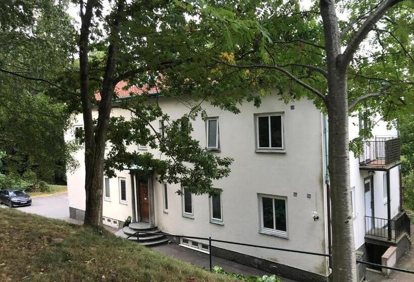 Ewa & Maude Hotel Aston Villa