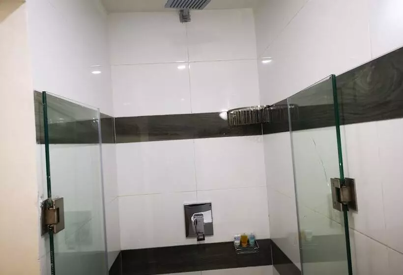 هتل Jardim Das Acácias