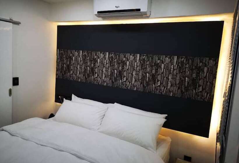 فندق Jardim Das Acácias