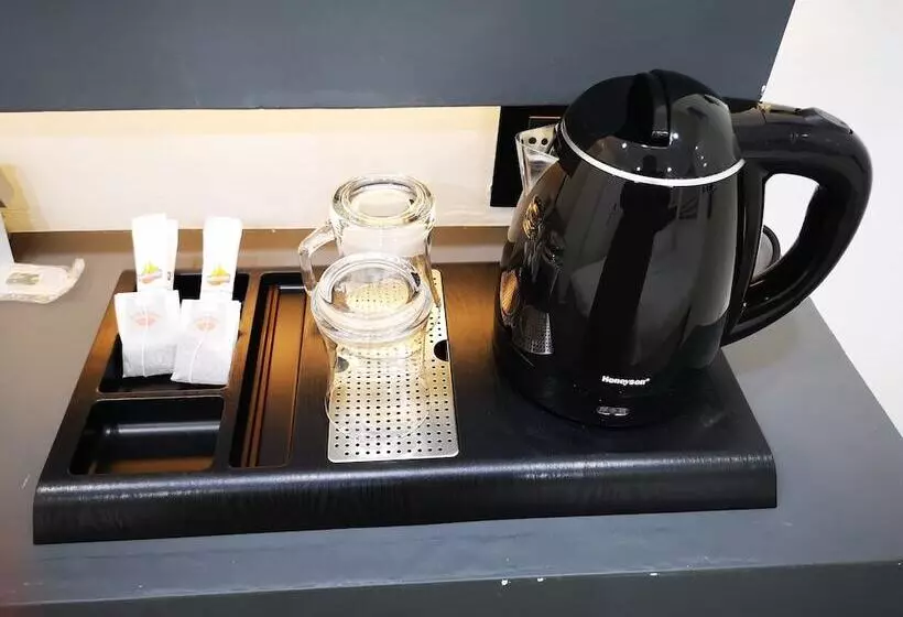 هتل Jardim Das Acácias