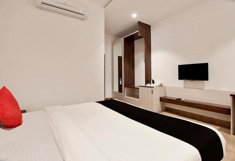 Hotel Super Collection O S B Excellency