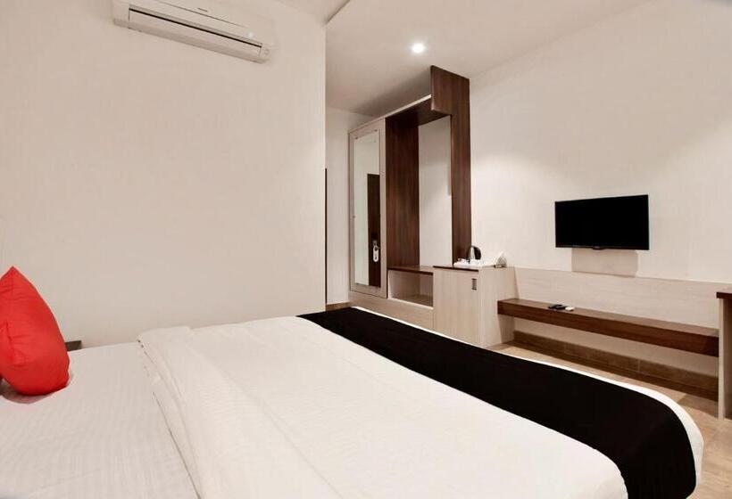 Hotel Super Collection O S B Excellency