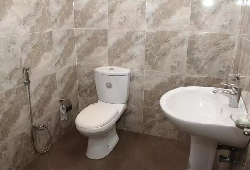 هتل Sigiriya Summer Resort