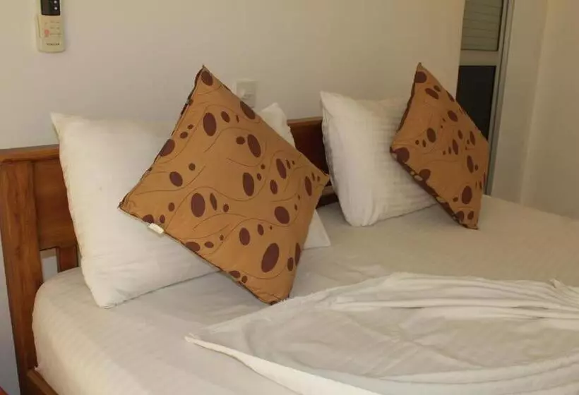 هتل Sigiriya Summer Resort