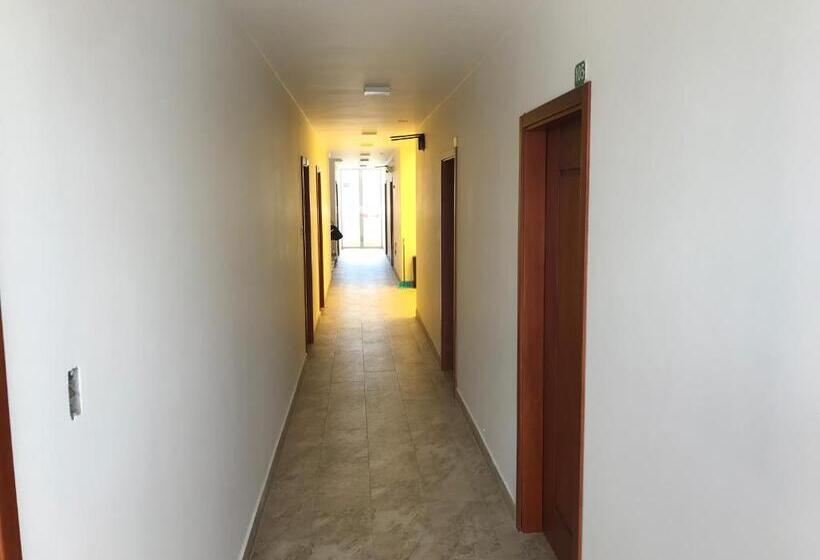 בית מלון כפרי Seny