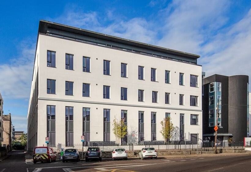 ホテル The Hatch Rooms